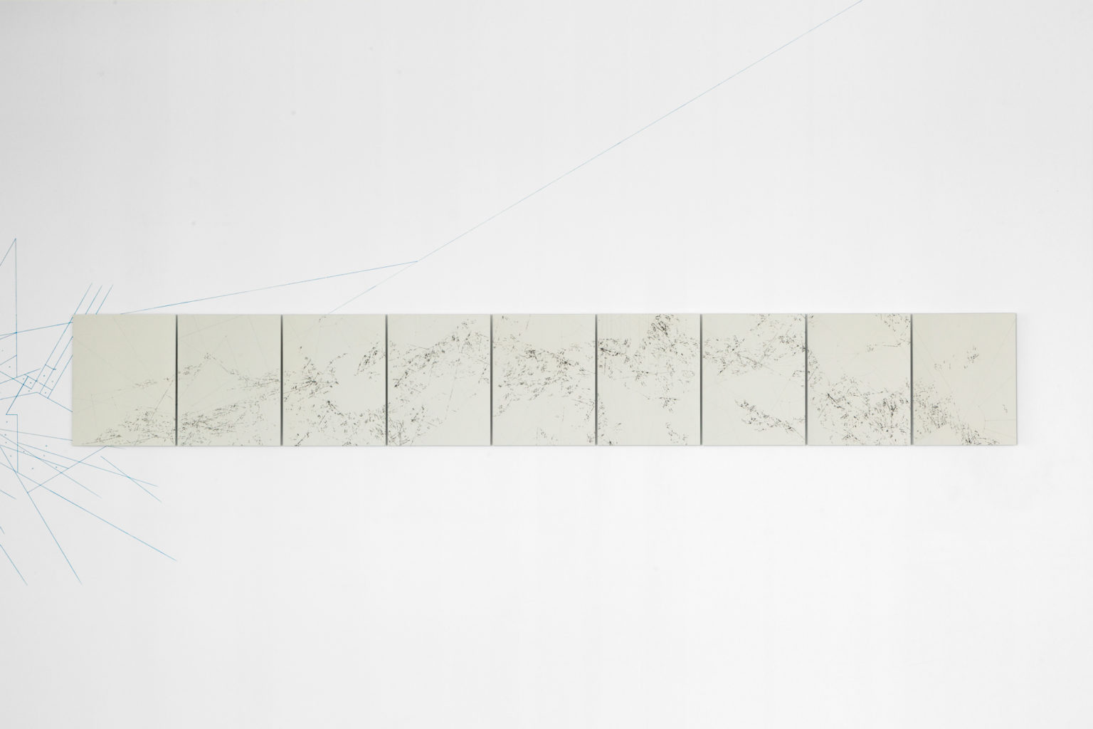 Adrián White Habitar los bordes La Tempestad